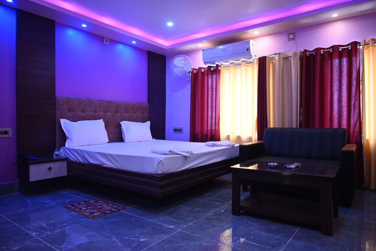 Oyo Hotel Tulusi Inn Bolpur Kültér fotó
