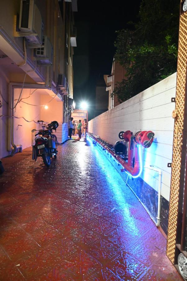 Oyo Hotel Tulusi Inn Bolpur Kültér fotó