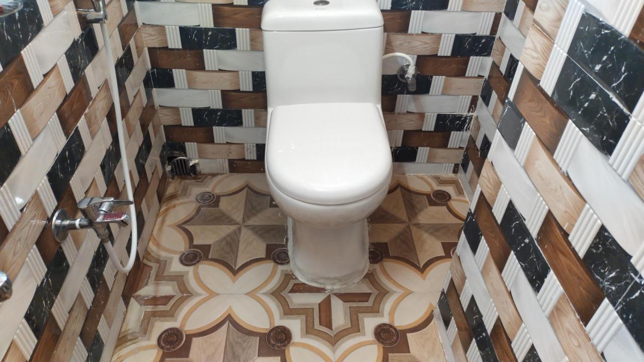 Oyo Hotel Tulusi Inn Bolpur Kültér fotó