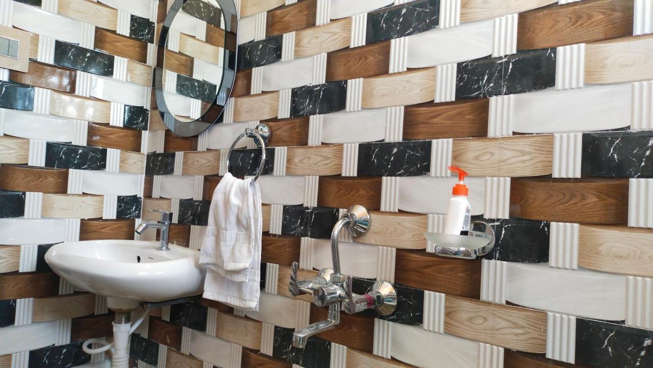Oyo Hotel Tulusi Inn Bolpur Kültér fotó